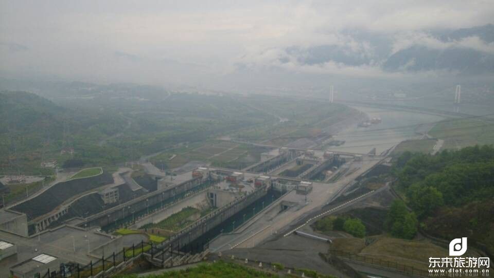 【東來(lái)自組】黃金/世紀(jì)/美維/總統(tǒng)/系列—重慶、豐都鬼城、長(zhǎng)江三峽（下水）、定制純玩2飛6日